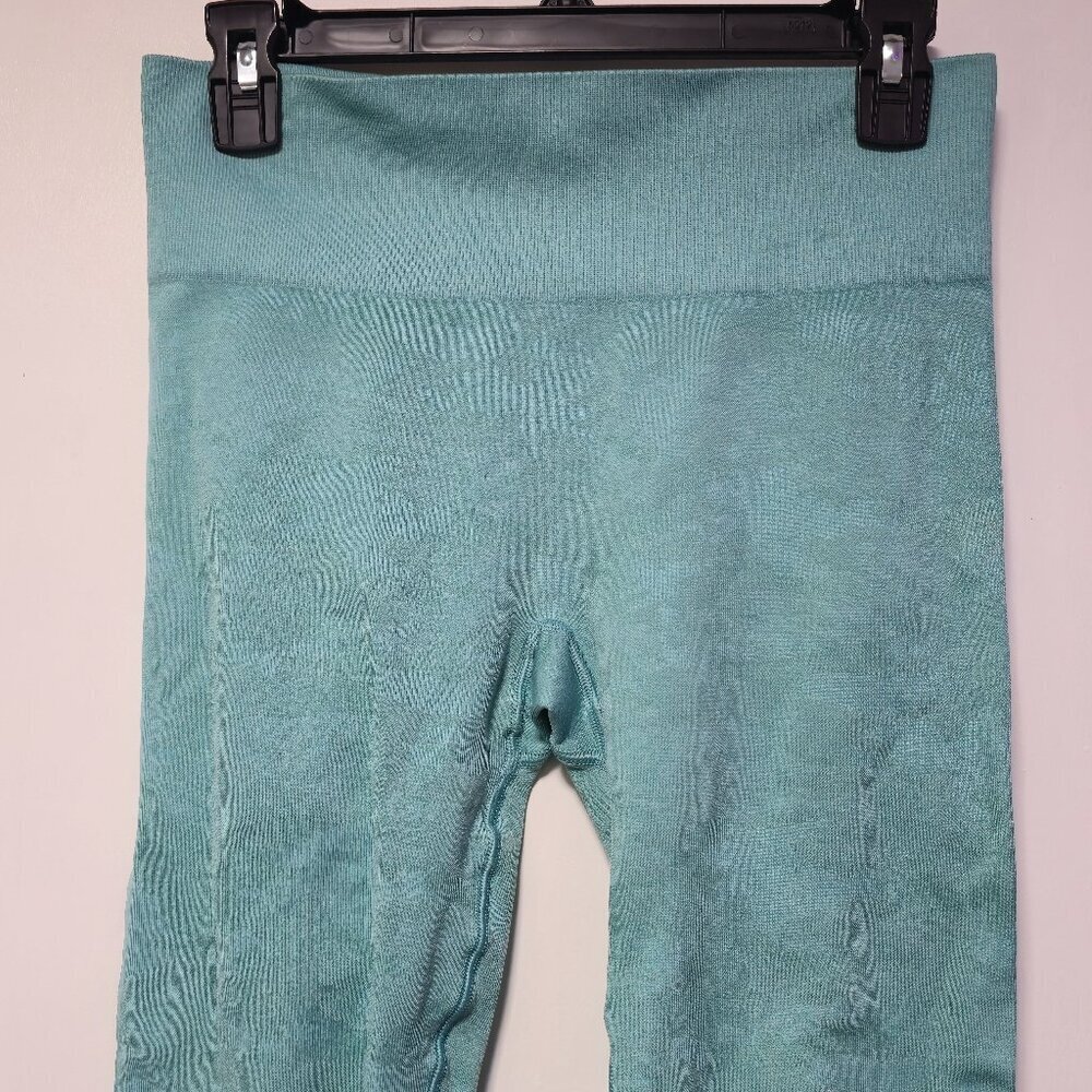 Teal Gymshark Workout Leggings - Medium - Worn Rouch Butt